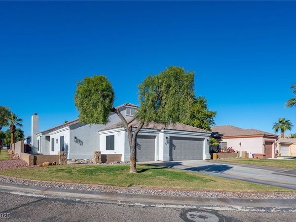 1446 Palm Drive, Laughlin, NV 89029