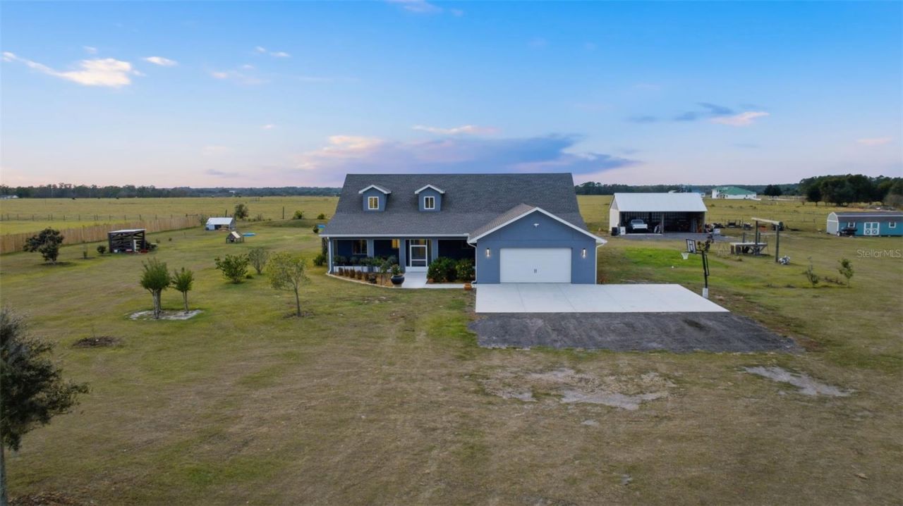 17165 Lake Iola Road, Dade City, FL 33523 Photo