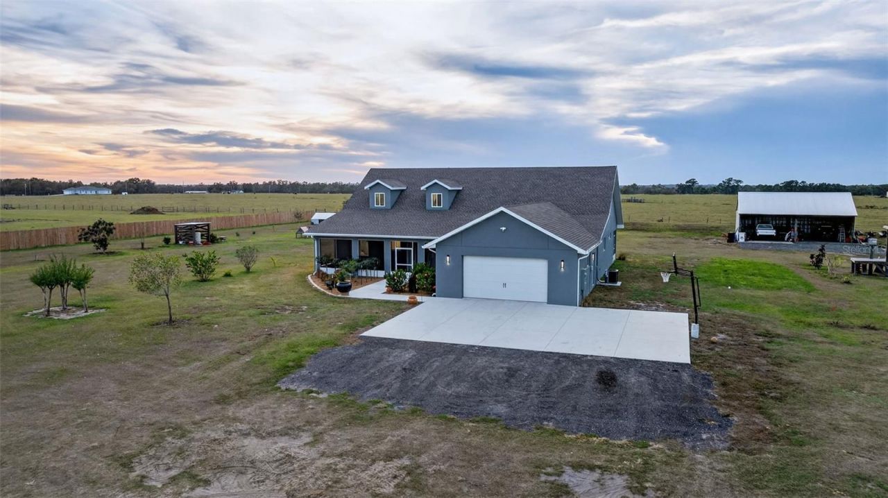 17165 Lake Iola Road, Dade City, FL 33523 Photo