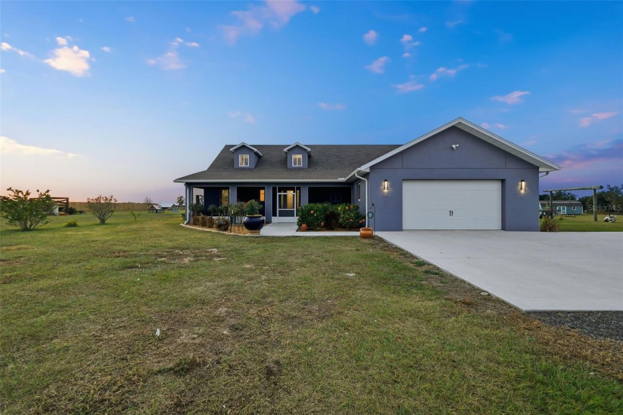 17165 Lake Iola Road, Dade City, FL 33523 Photo