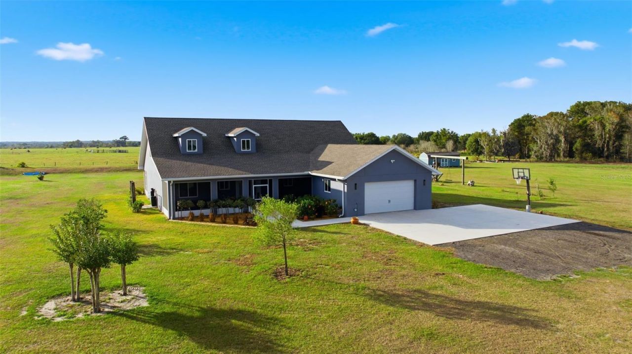 17165 Lake Iola Road, Dade City, FL 33523 Photo
