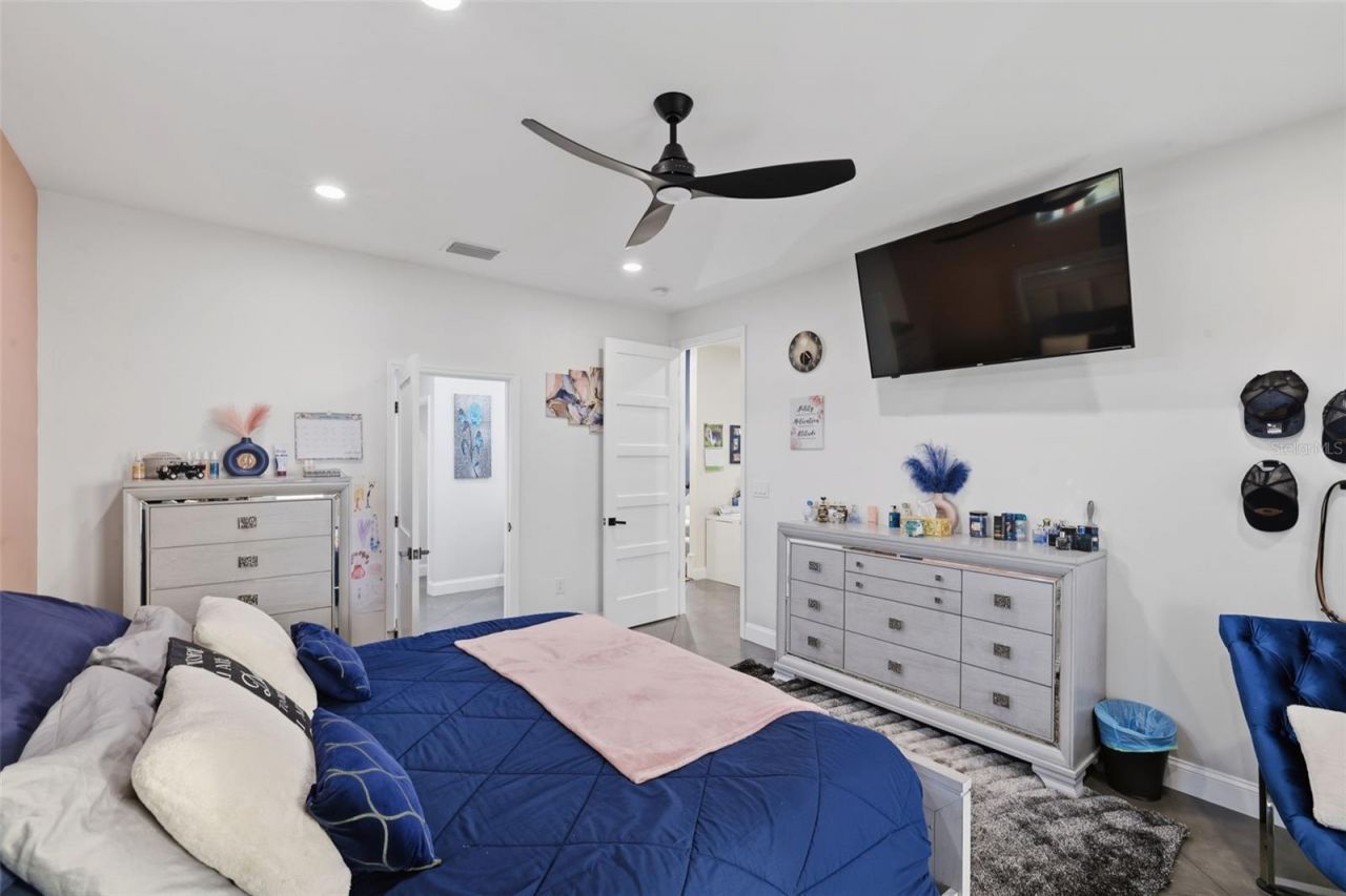 17165 Lake Iola Road, Dade City, FL 33523 Photo