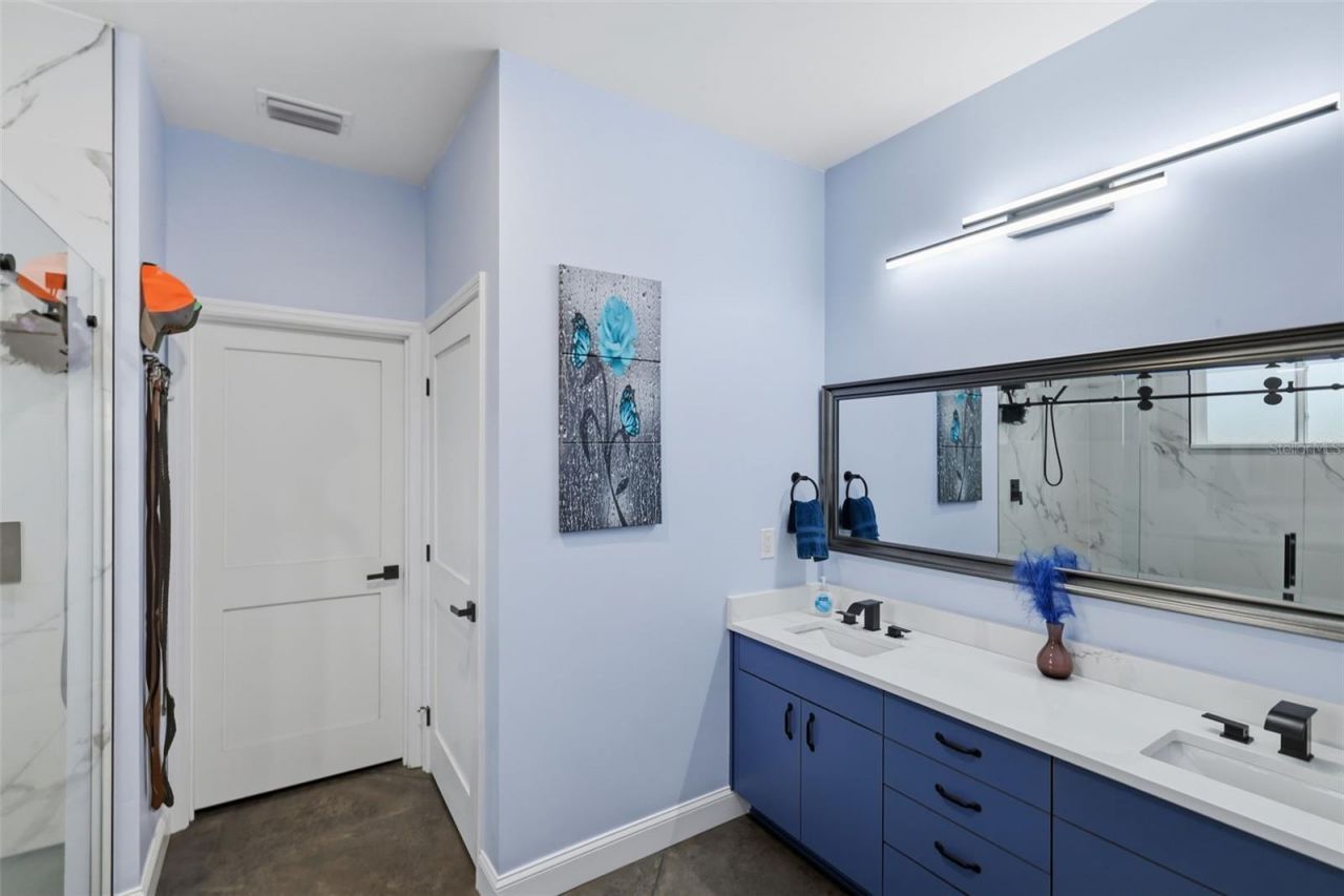 17165 Lake Iola Road, Dade City, FL 33523 Photo