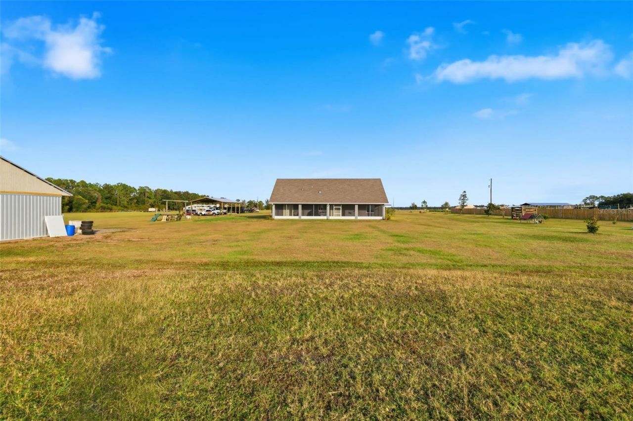 17165 Lake Iola Road, Dade City, FL 33523 Photo