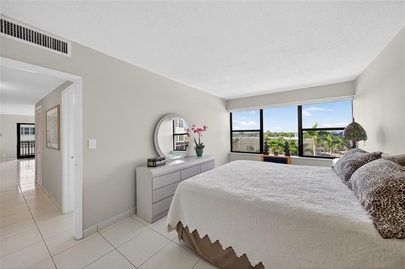 3800 Galt Ocean Drive, Unit 511, Fort Lauderdale, FL 33308 Photo