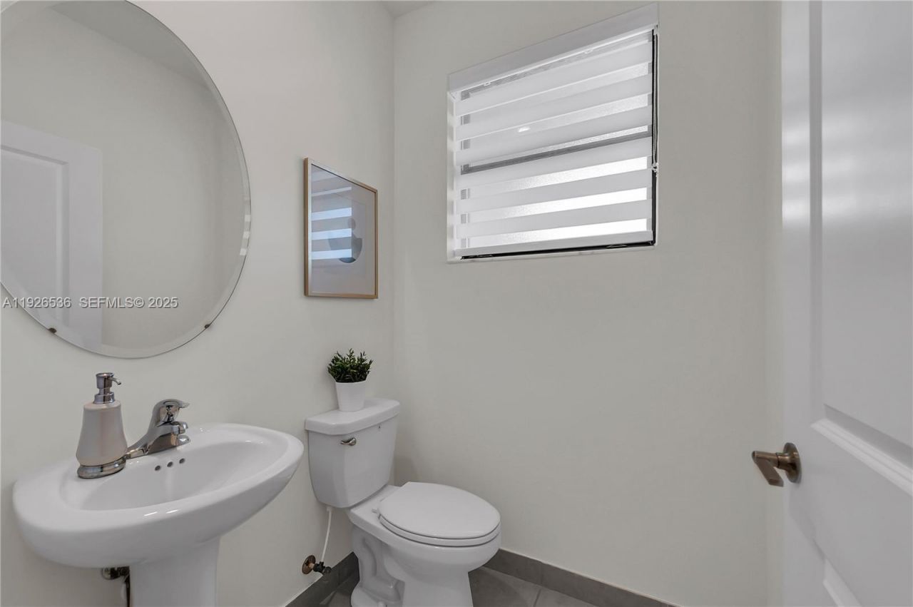 12980 SW 233rd Ter, Homestead, FL 33032 Photo