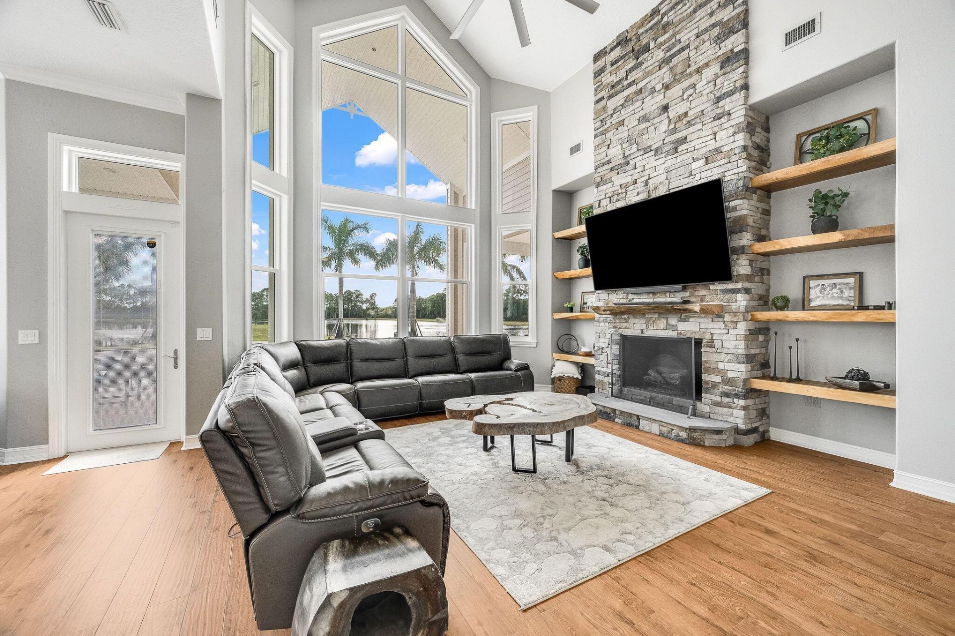 4236 Hield Road Nw, Palm Bay, FL 32907 Photo