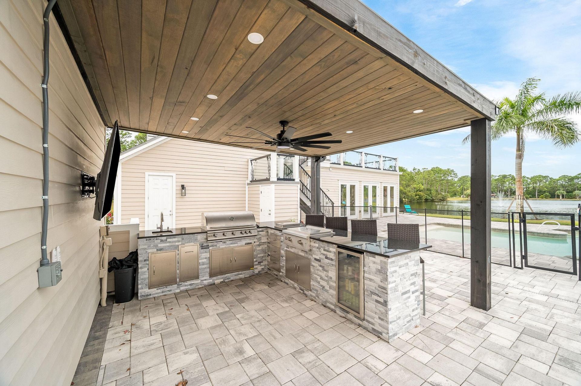 4236 Hield Road Nw, Palm Bay, FL 32907 Photo