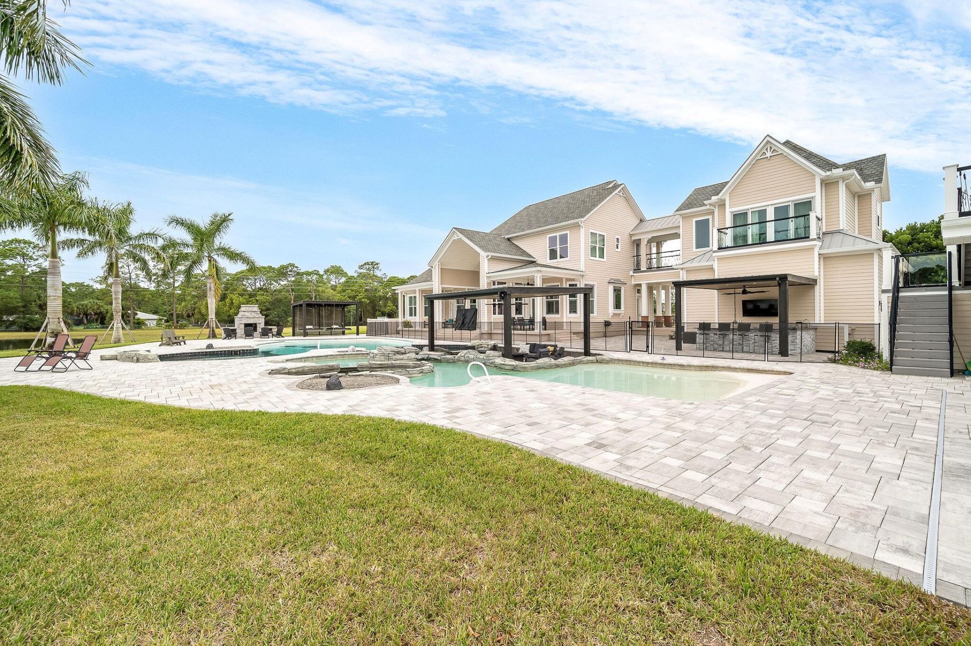 4236 Hield Road Nw, Palm Bay, FL 32907 Photo