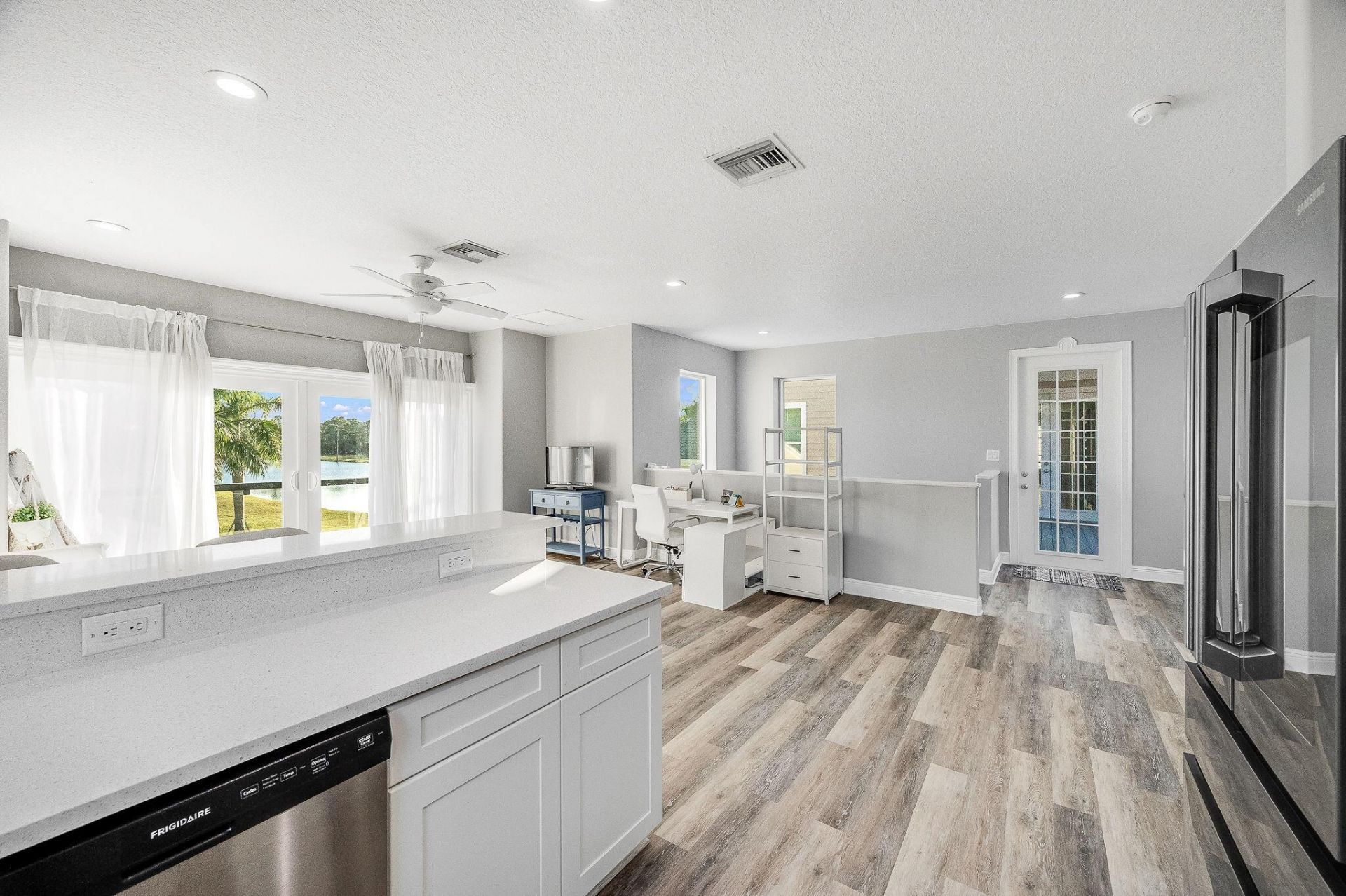 4236 Hield Road Nw, Palm Bay, FL 32907 Photo