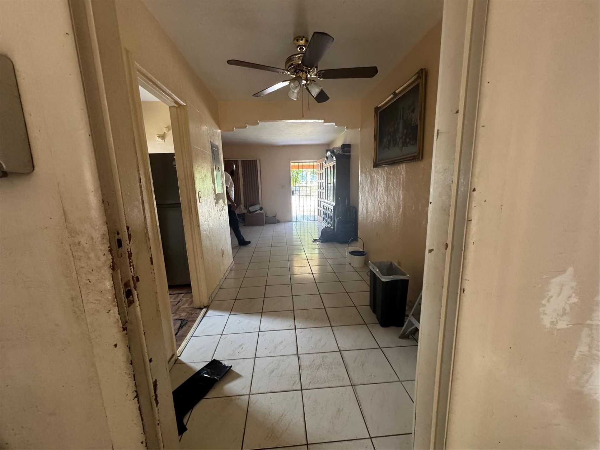 1300 NW 42nd Street, Miami, FL 33142 Photo