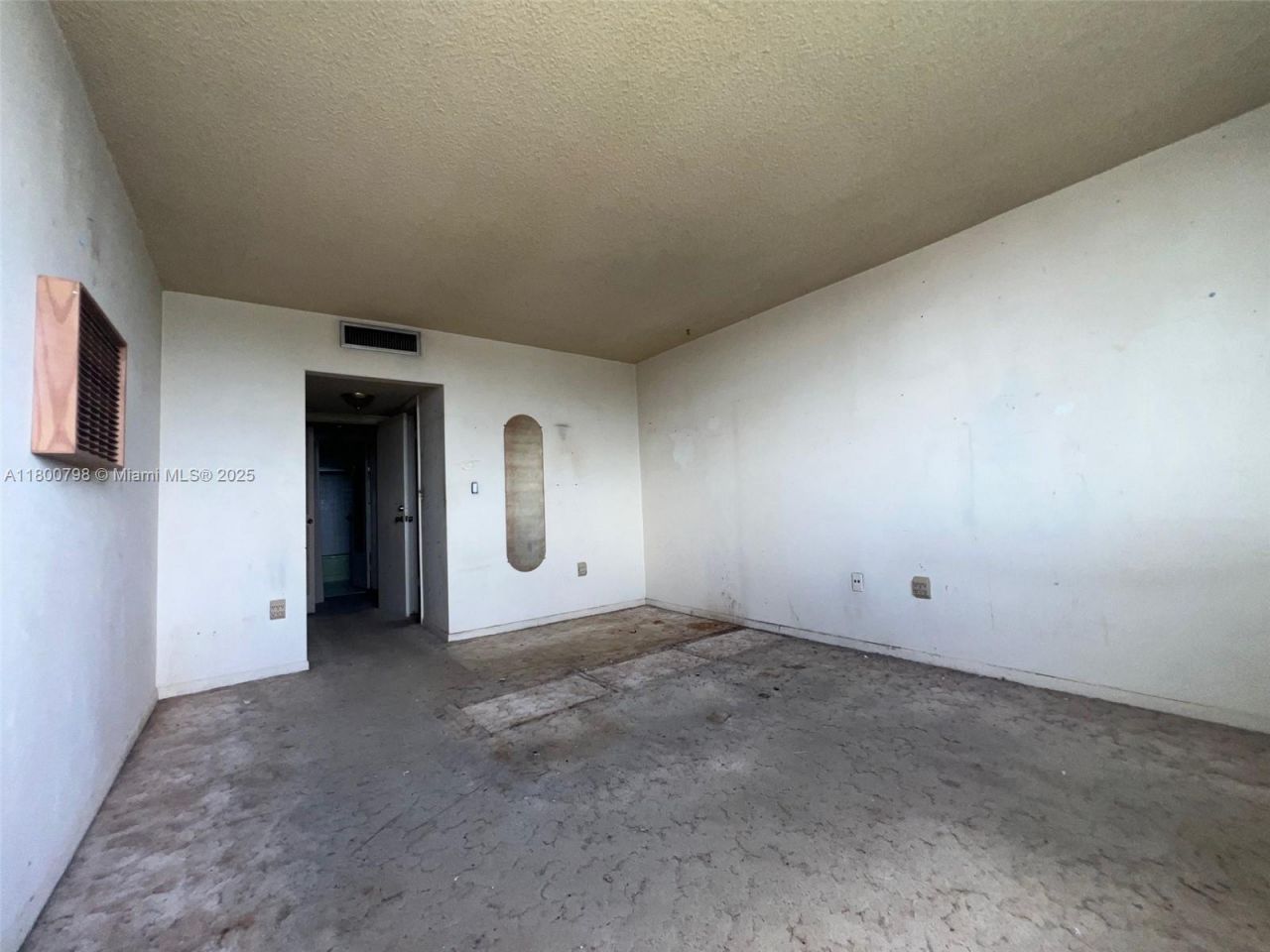 1470 NE 125th Ter, Unit 810, North Miami, FL 33161 Photo