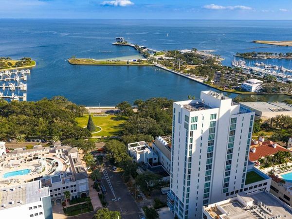 176 4TH AVENUE NE, Unit 1002, ST PETERSBURG, FL 33701