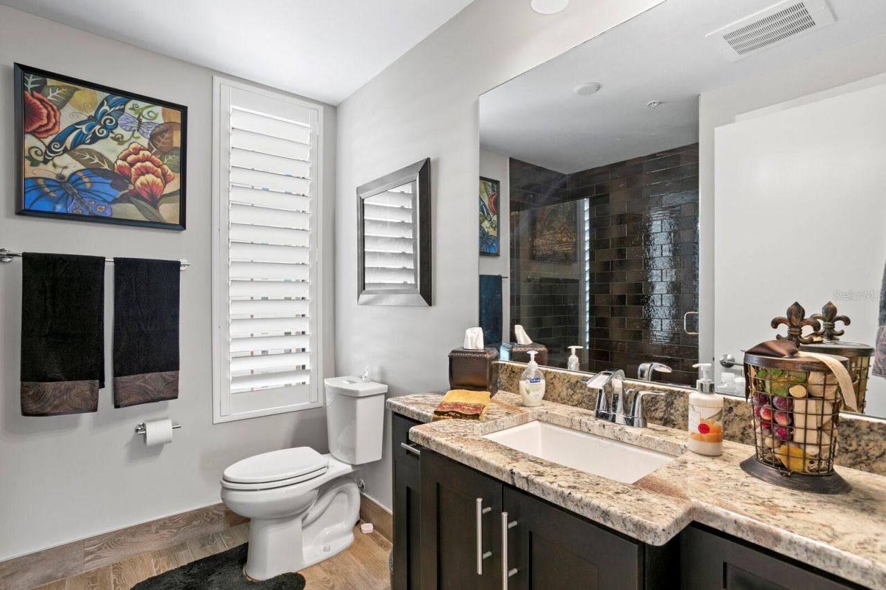 176 4th Avenue Ne, Unit 1002, Saint Petersburg, FL 33701 Photo