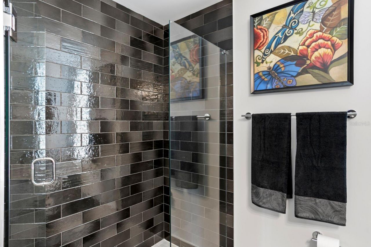 176 4th Avenue Ne, Unit 1002, Saint Petersburg, FL 33701 Photo