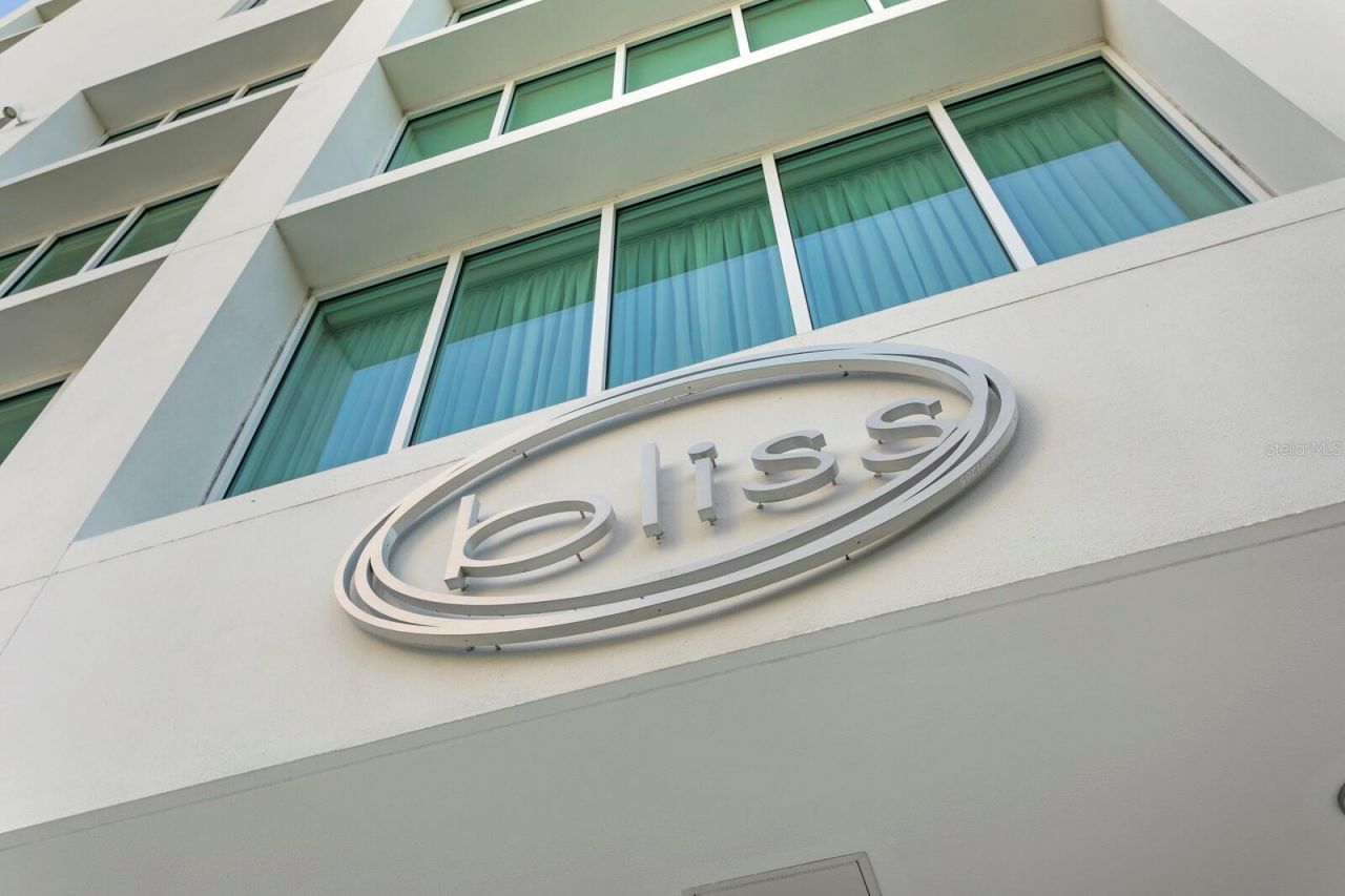 176 4th Avenue Ne, Unit 1002, Saint Petersburg, FL 33701 Photo