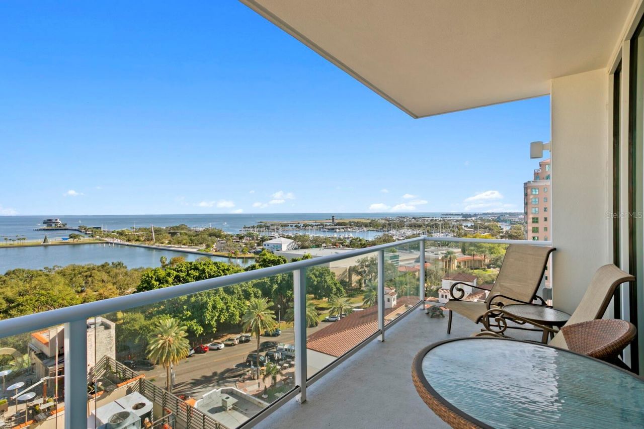 176 4th Avenue Ne, Unit 1002, Saint Petersburg, FL 33701 Photo