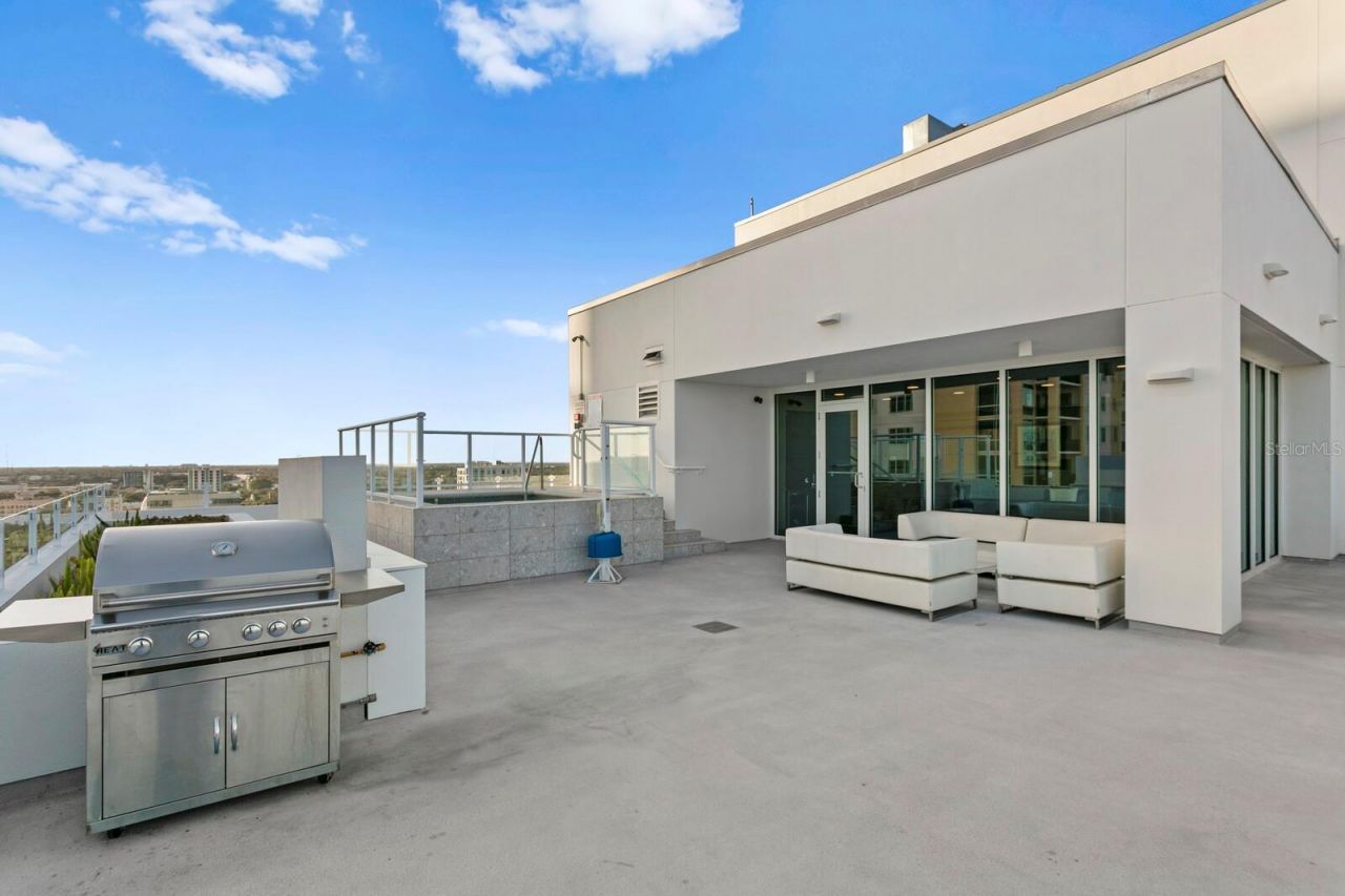 176 4th Avenue Ne, Unit 1002, Saint Petersburg, FL 33701 Photo