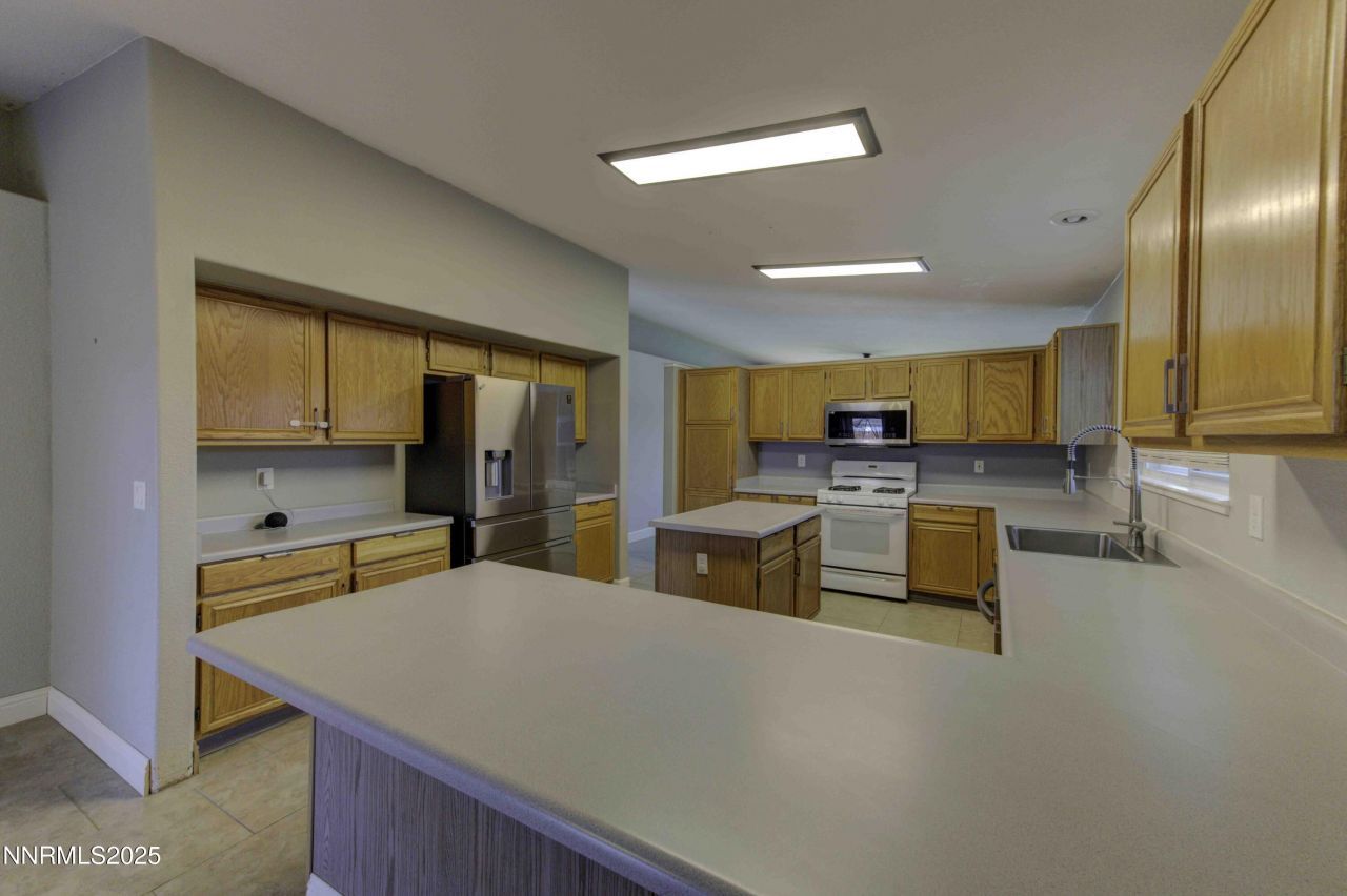 5559 Cornflower Court, Sun Valley, NV 89433 Photo