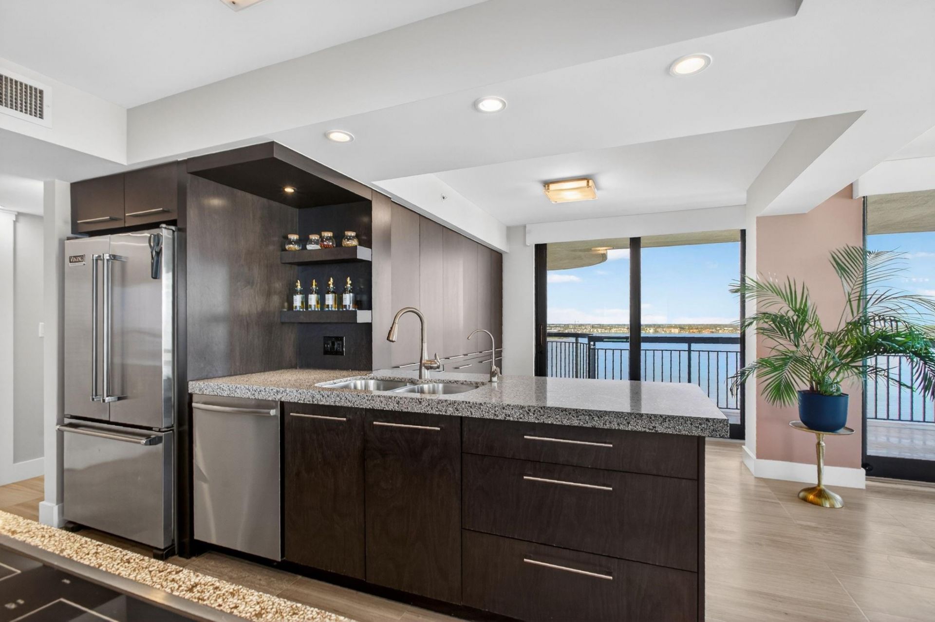 5380 N Ocean Dr, Unit 12J, Riviera Beach, FL 33404 Photo