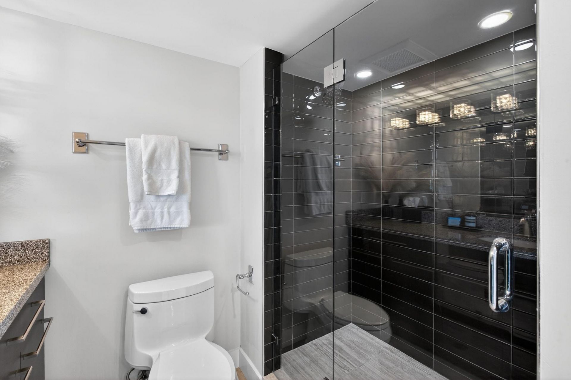 5380 N Ocean Dr, Unit 12J, Riviera Beach, FL 33404 Photo