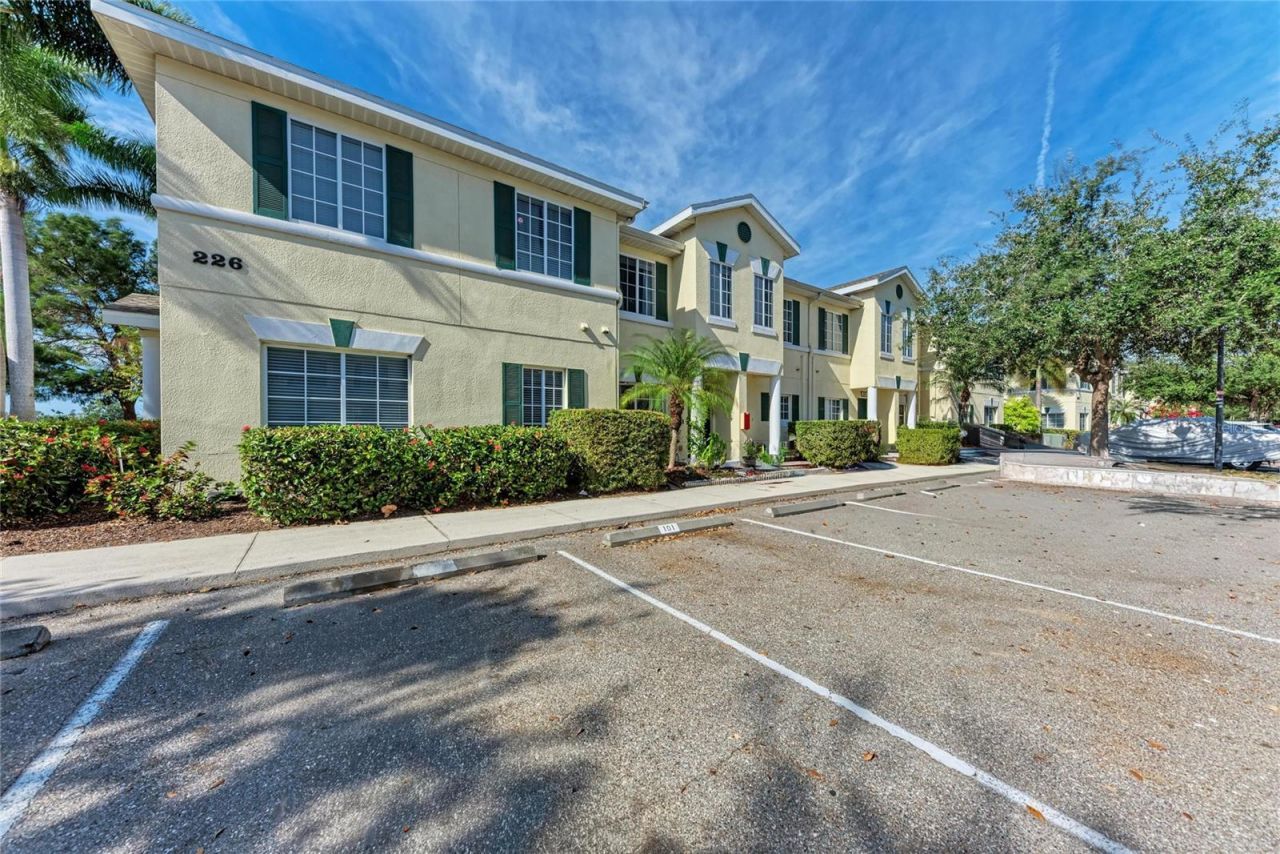 226 Cape Harbour Loop, Unit 104, Bradenton, FL 34212 Photo