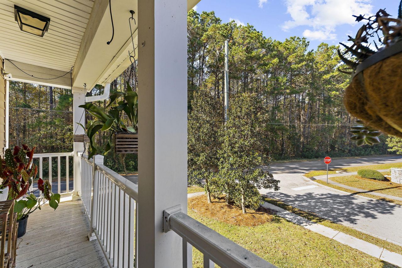 1301 Merchant Court Photo 28