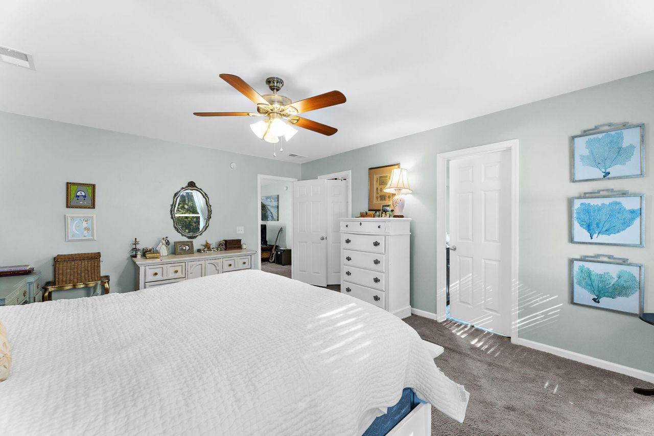 1301 Merchant Court Photo 30