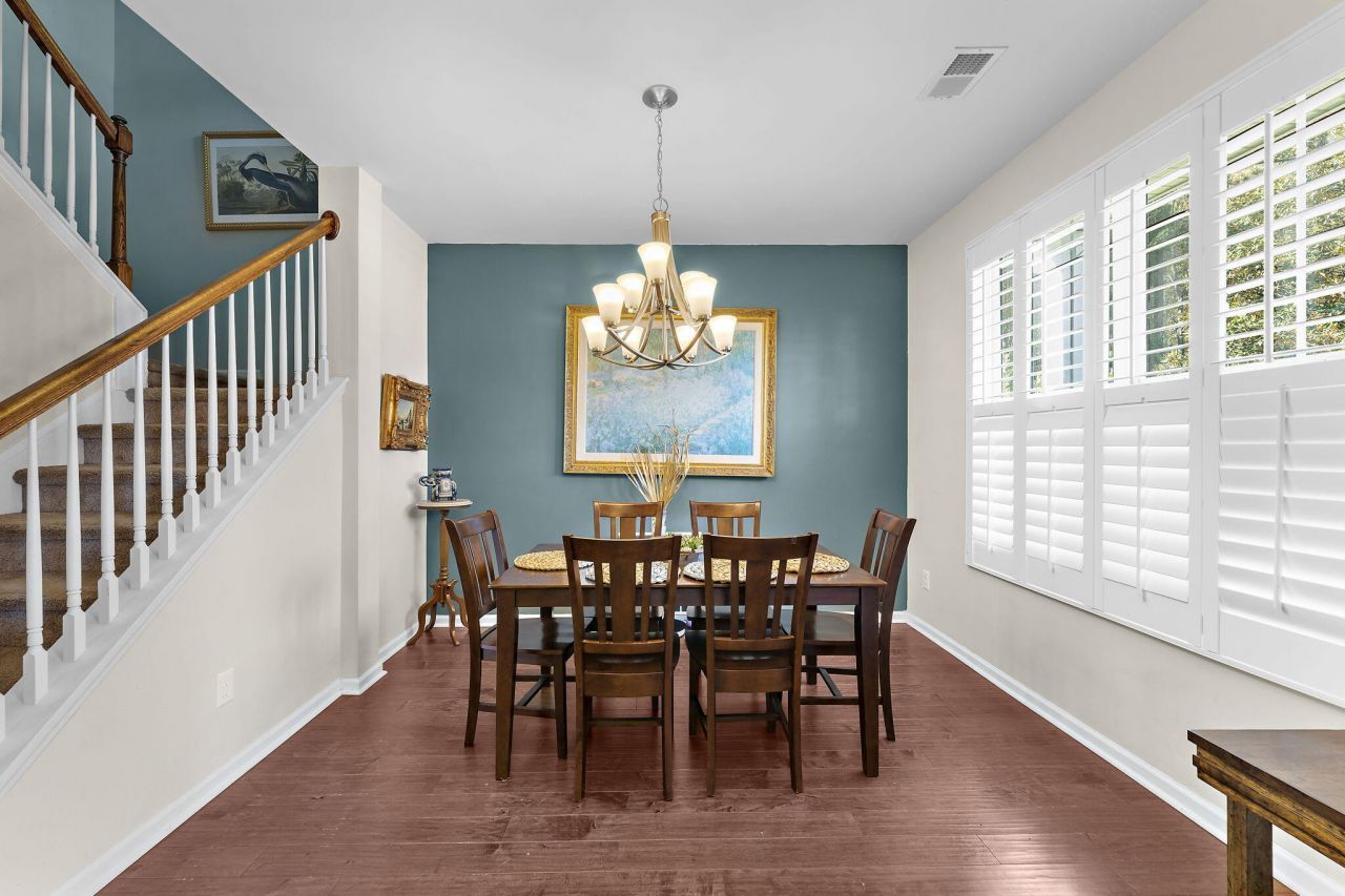 1301 Merchant Court Photo 7