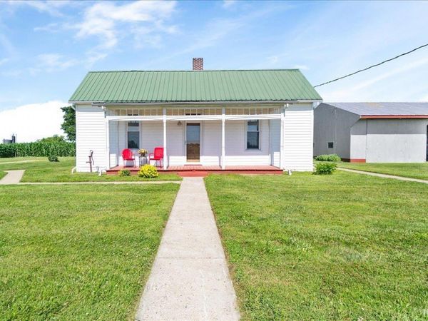 4833 N SHILOH CHURCH Road, Patoka, IN 47666