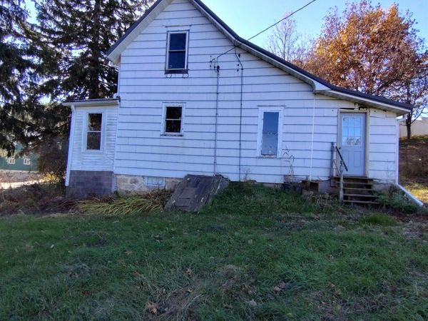 27891 County Highway X, Cashton, WI 54619