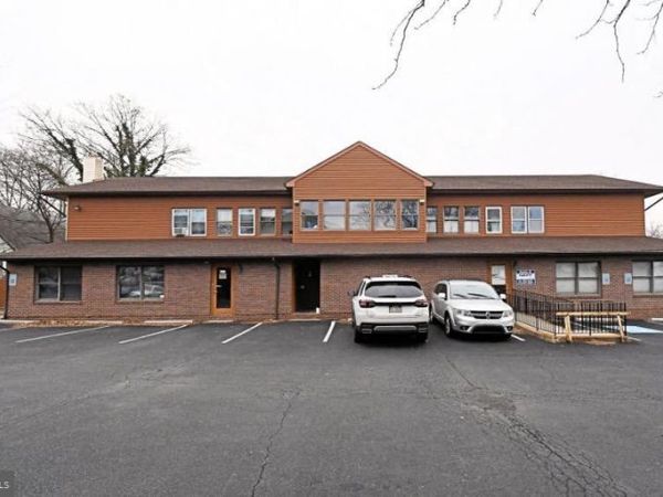 608 EASTON ROAD, WILLOW GROVE, PA 19090