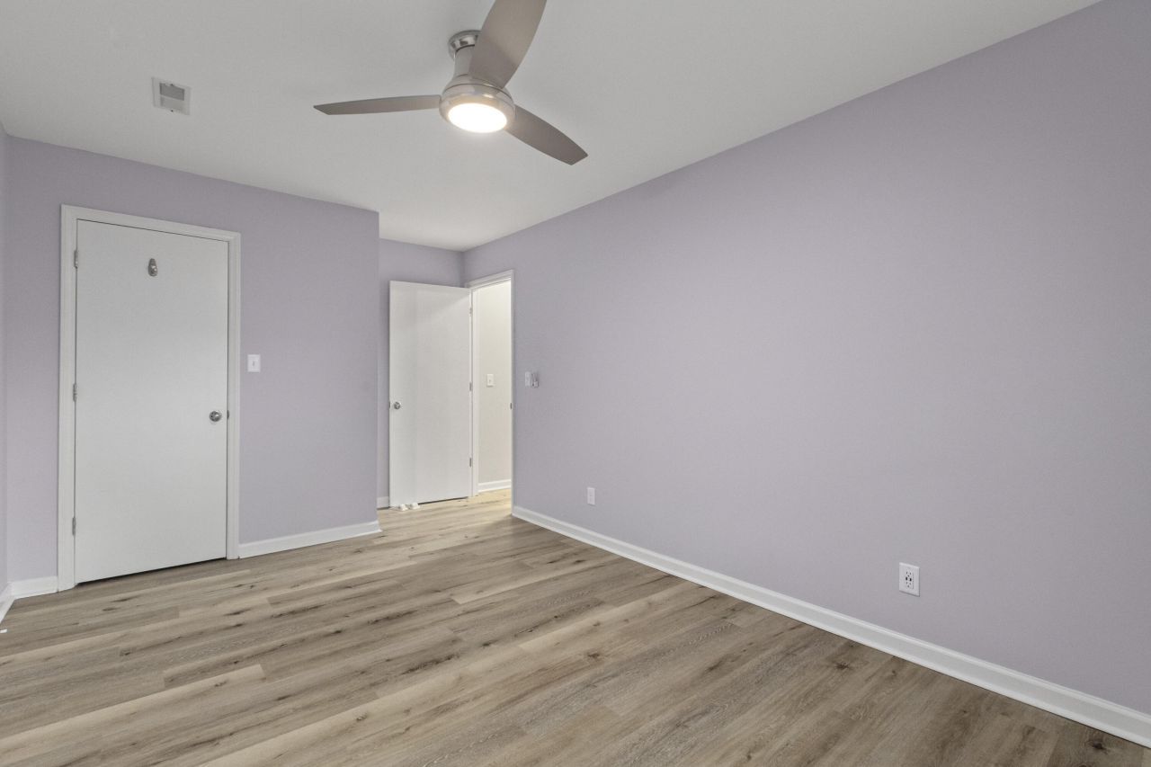 402 Chippendale Lane Photo 28