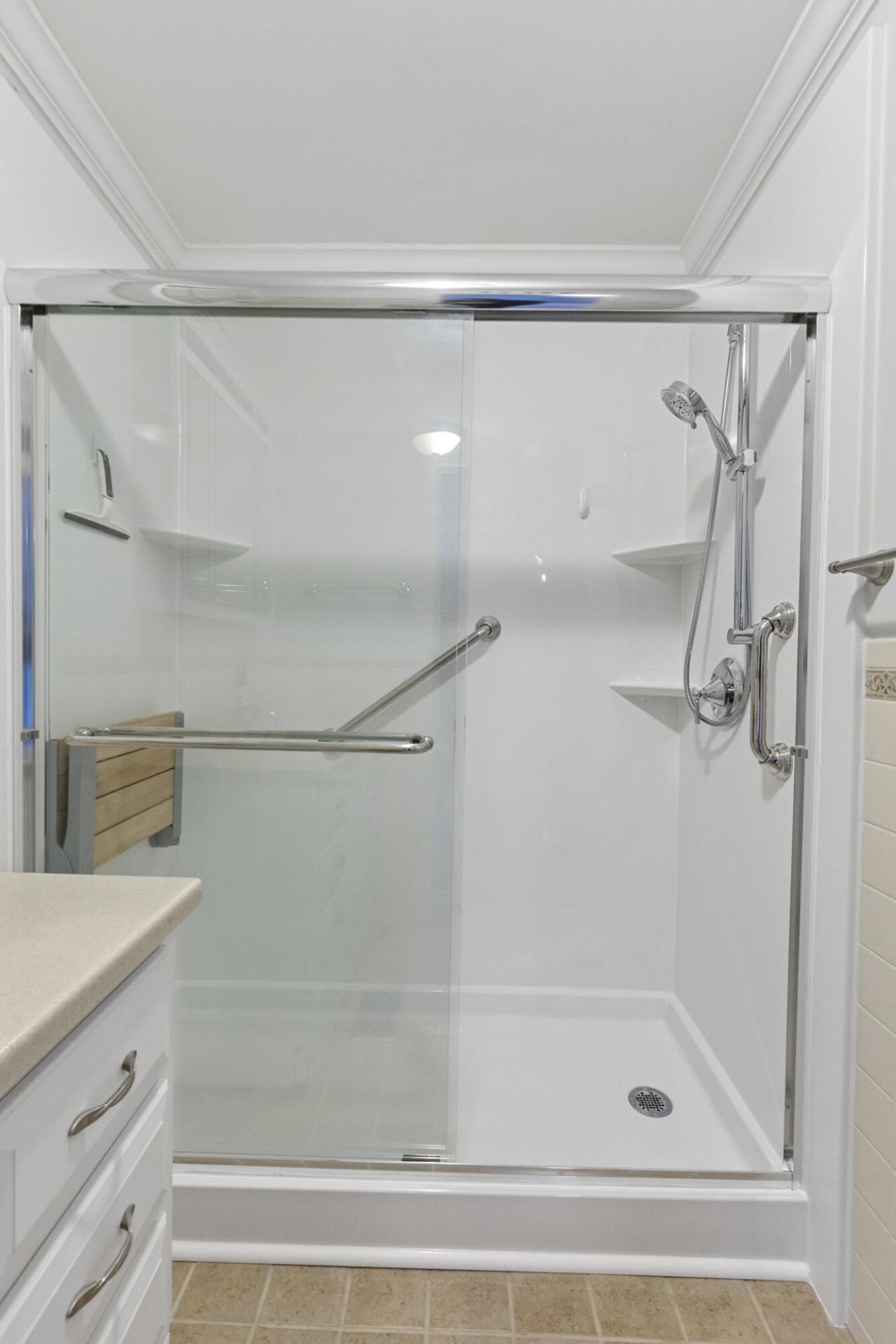 402 Chippendale Lane Photo 34