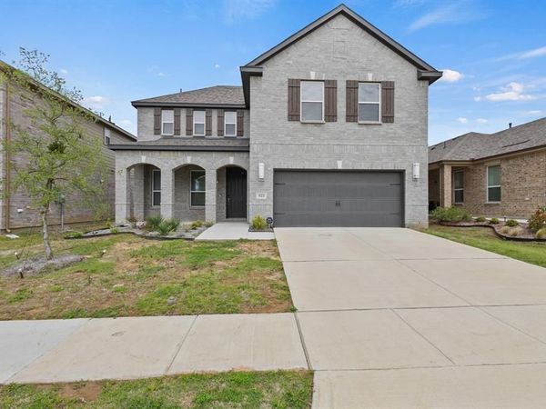 925 West Drive, Aubrey, TX 76227