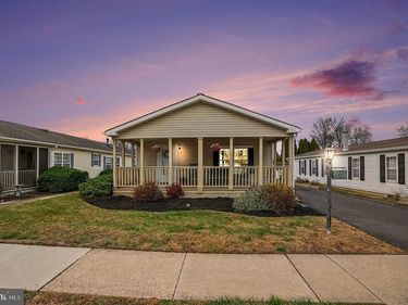 1106 JFK DRIVE, NORTH WALES, PA 19454