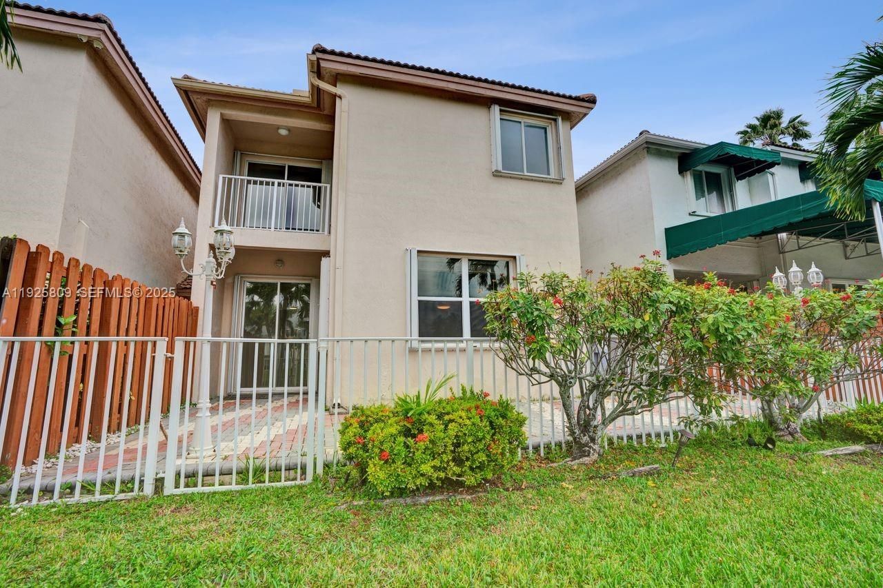 7257 NW 113th Ct, Doral, FL 33178 Photo