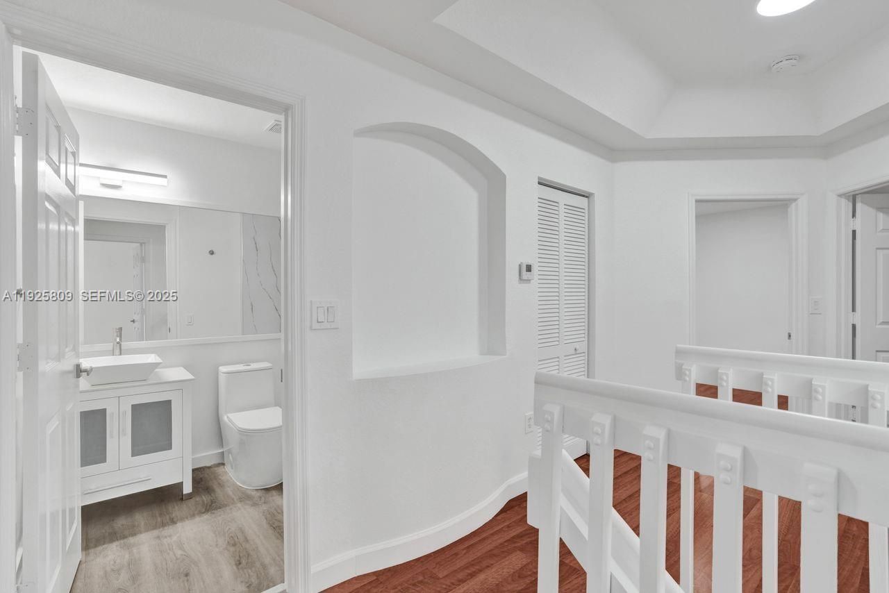 7257 NW 113th Ct, Doral, FL 33178 Photo