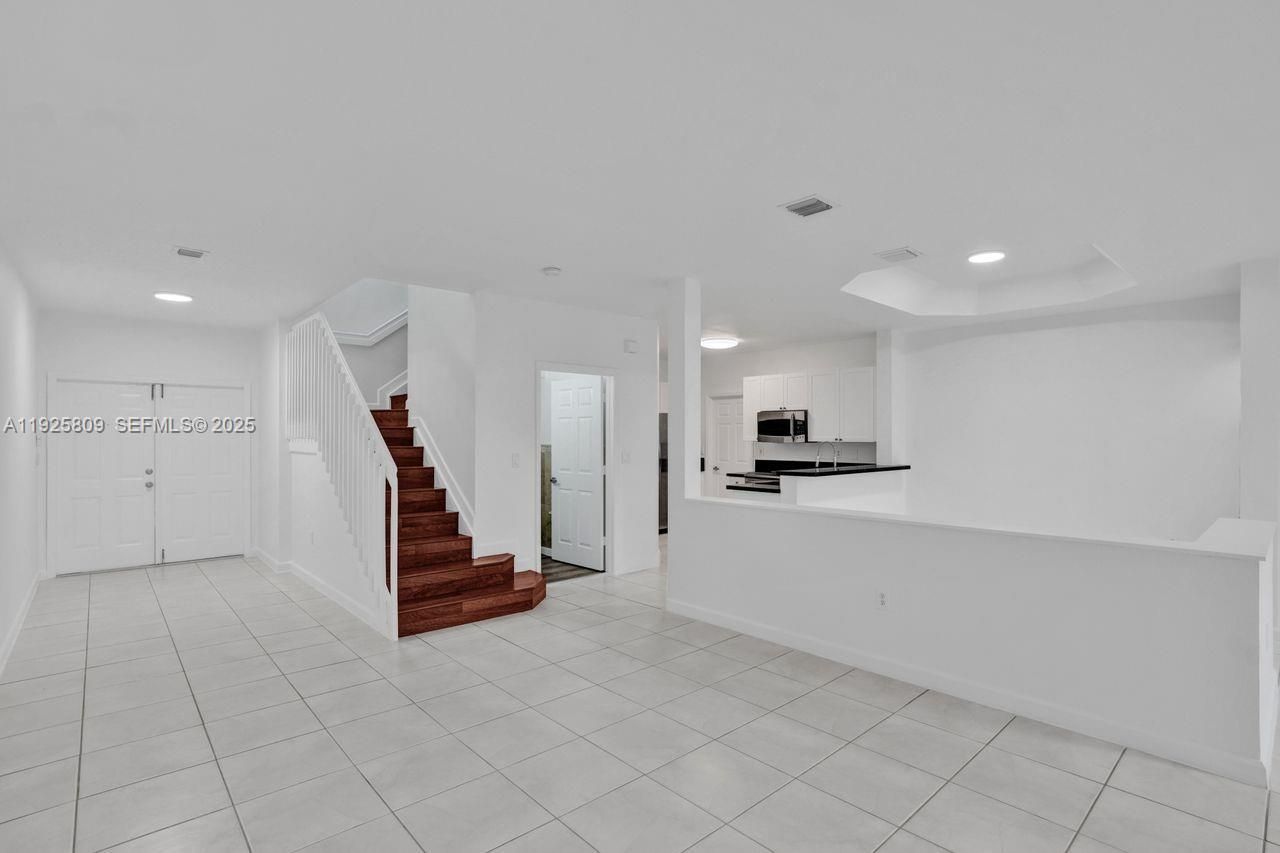 7257 NW 113th Ct, Doral, FL 33178 Photo