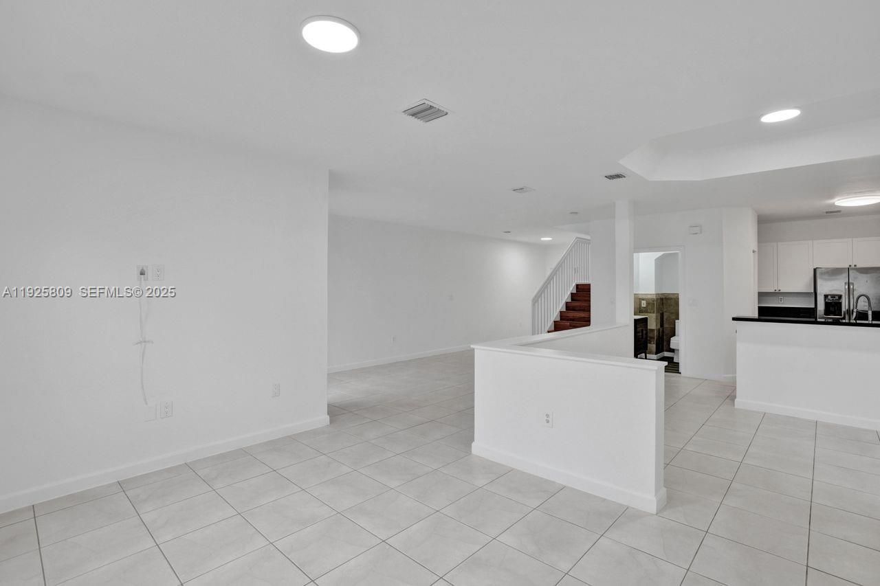 7257 NW 113th Ct, Doral, FL 33178 Photo