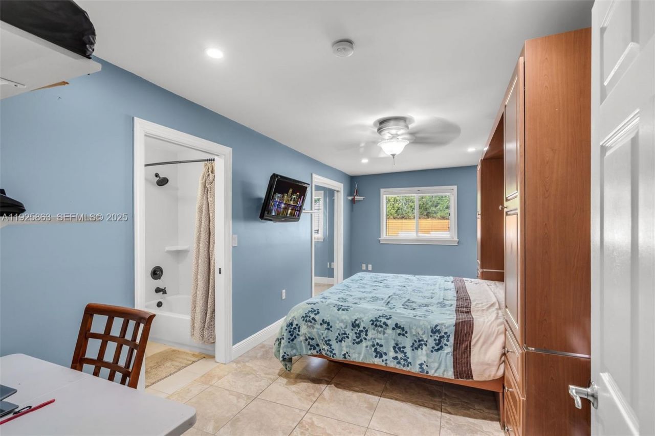 12920 SW 108th Place, Miami, FL 33176 Photo