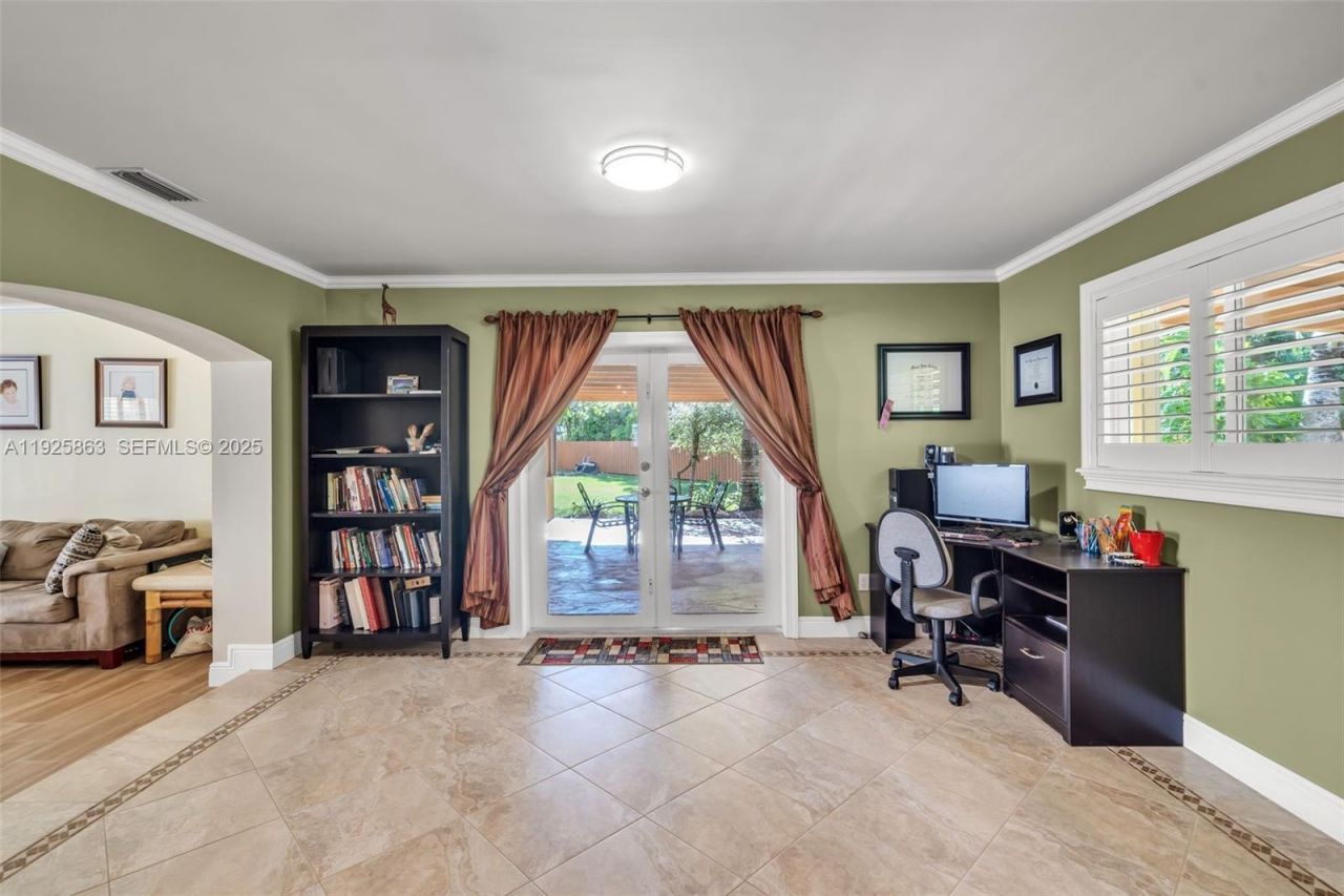 12920 SW 108th Place, Miami, FL 33176 Photo