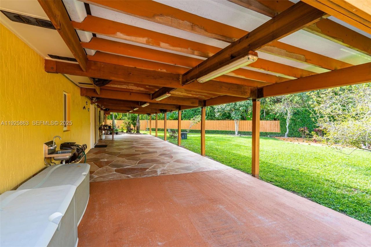 12920 SW 108th Place, Miami, FL 33176 Photo