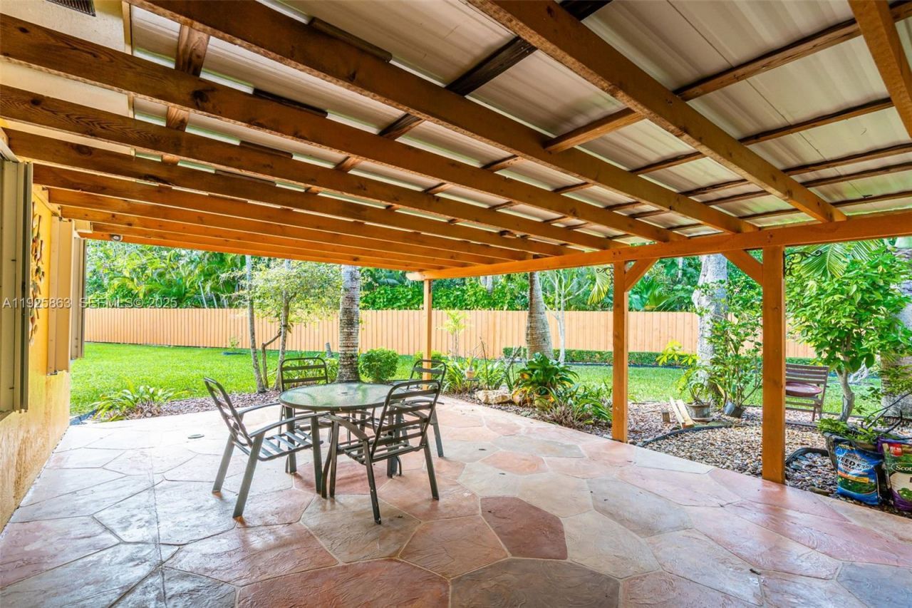 12920 SW 108th Place, Miami, FL 33176 Photo