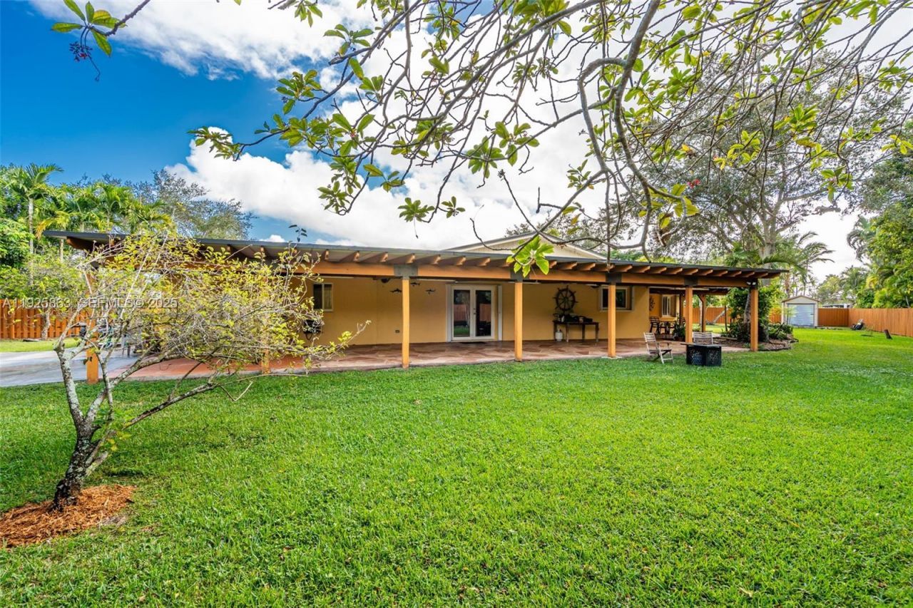 12920 SW 108th Place, Miami, FL 33176 Photo