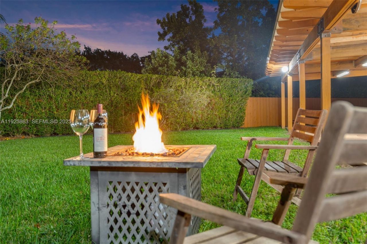 12920 SW 108th Place, Miami, FL 33176 Photo