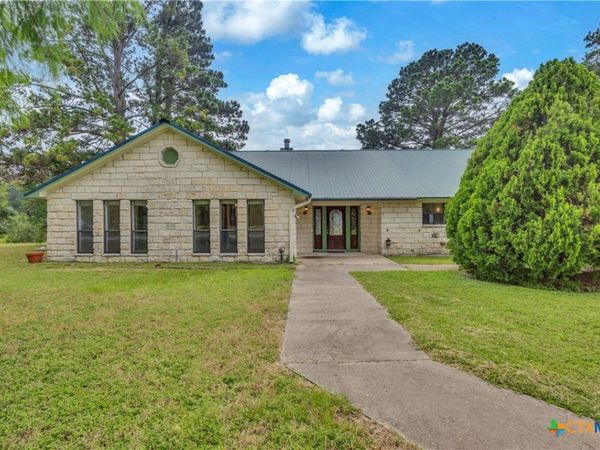 116 Shore Front Drive, Bastrop, TX 78602