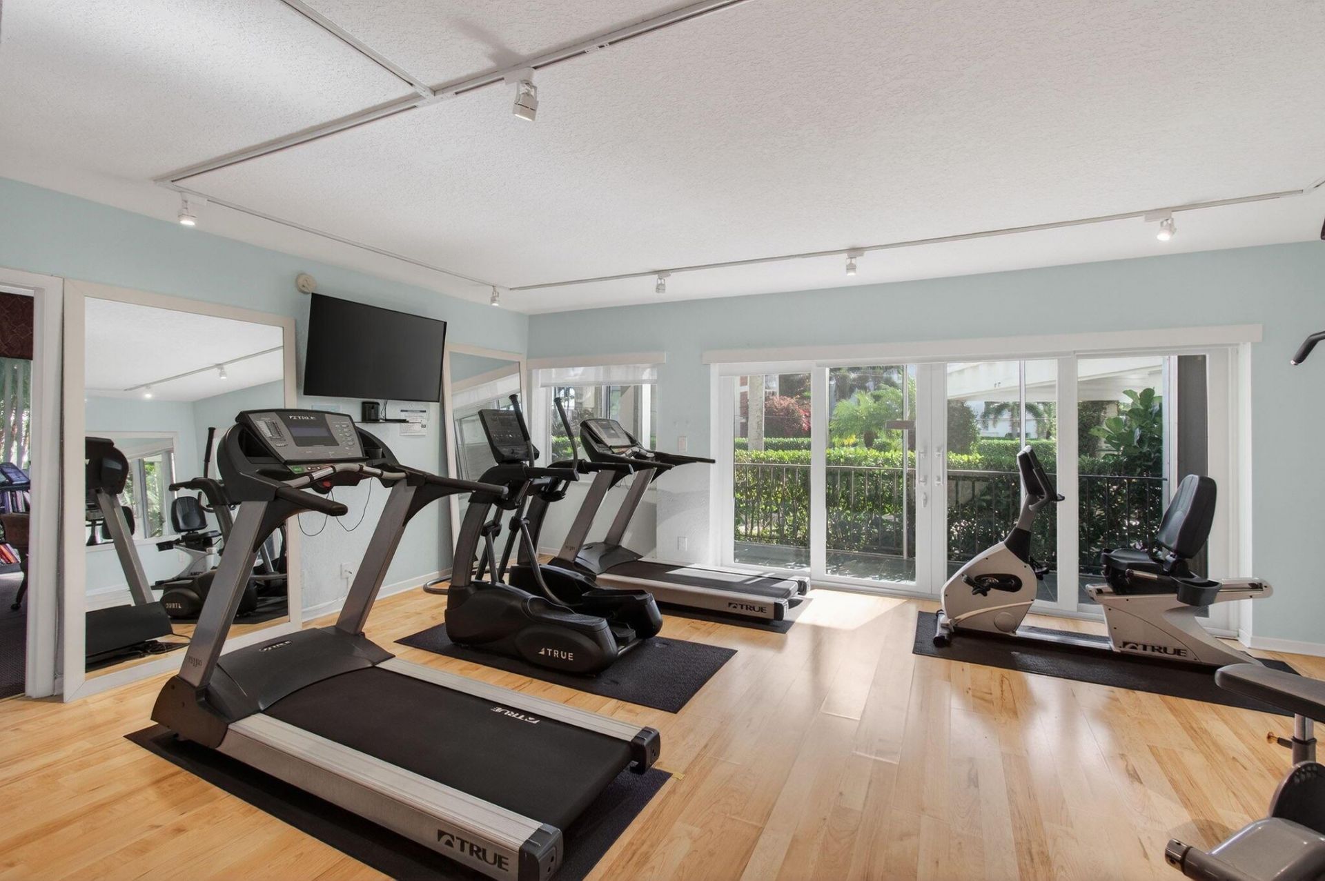 86 Macfarlane Drive, Unit 9-H, Delray Beach, FL 33483 Photo