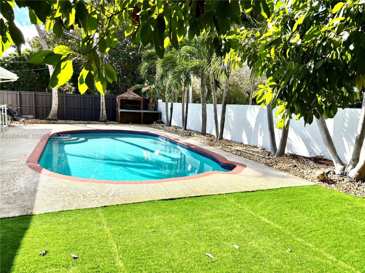 19340 NE 18th Ct, Miami, FL 33179 Photo