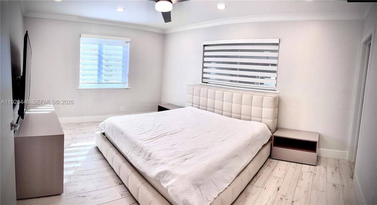 19340 NE 18th Ct, Miami, FL 33179 Photo